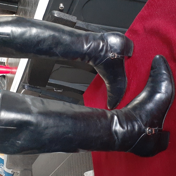 Salvatore Ferragamo Shoes - Salvatore Ferragamo Black Leather Knee-High Boots